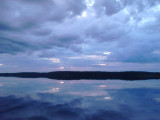 Вечером на озере в Карелии
